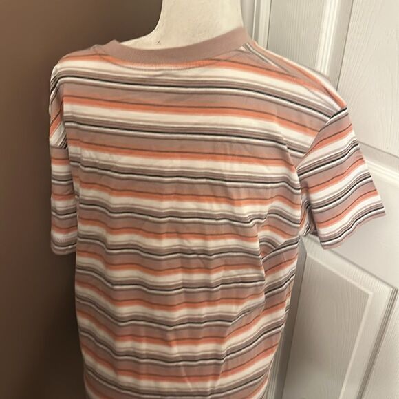 BDG Top NWOTWith Defects Pictured Large - Picture 3 of 5